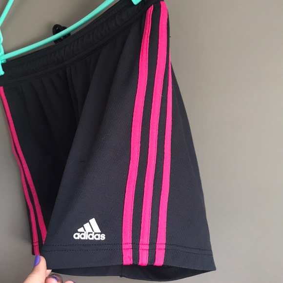 Shorts sport - Picture 2 of 2